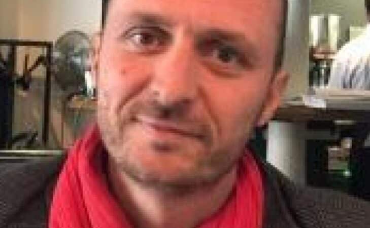 Sébastien, fondateur de l&rsquo;école Montessori 21 Paris-Jaurès