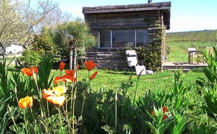 D&rsquo;une maison familiale à une oasis-ressource florissante : l&rsquo;écolieu de Cablanc
