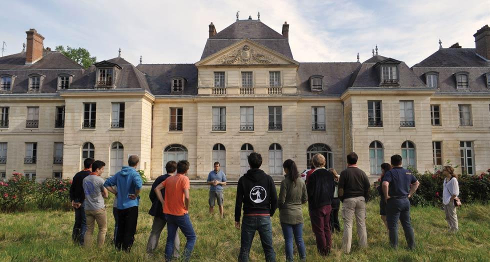 Chateau4 1 0 0 0 0 0