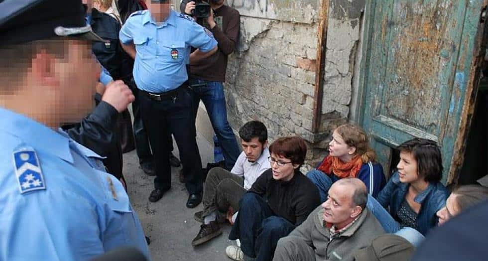 Civil disobedience against forced evictions budapest 2010 1 0 0 0 0 0 0 0 0