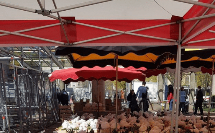 À Lyon, deux “halles alimentaires” éphémères