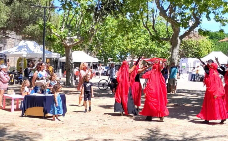 Les fêtes de villages : des laboratoires de démocratie locale face à la fragmentation sociale