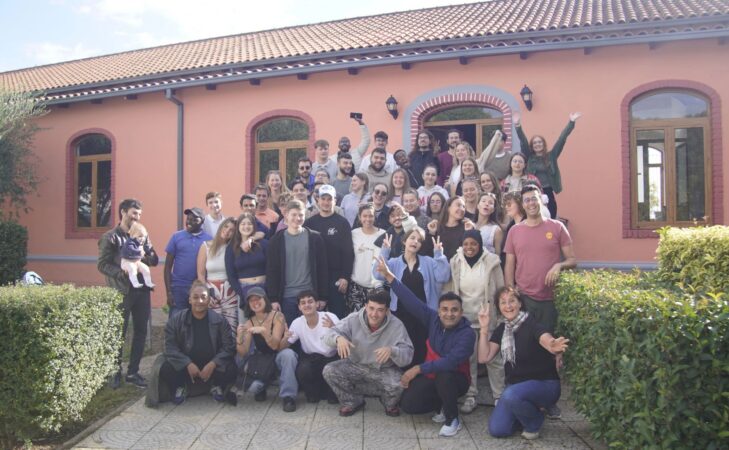 « Erasmus+ leur a ouvert de nouvelles portes, leur a permis d’entrevoir un autre champ des possibles » : Interview avec Chloé Bernardino.
